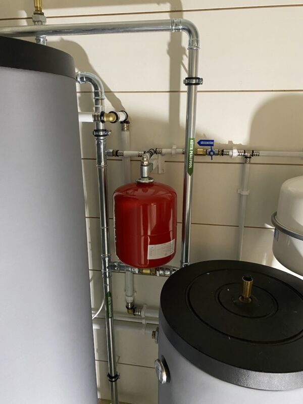 Teraspress torustik ja paisupaagid